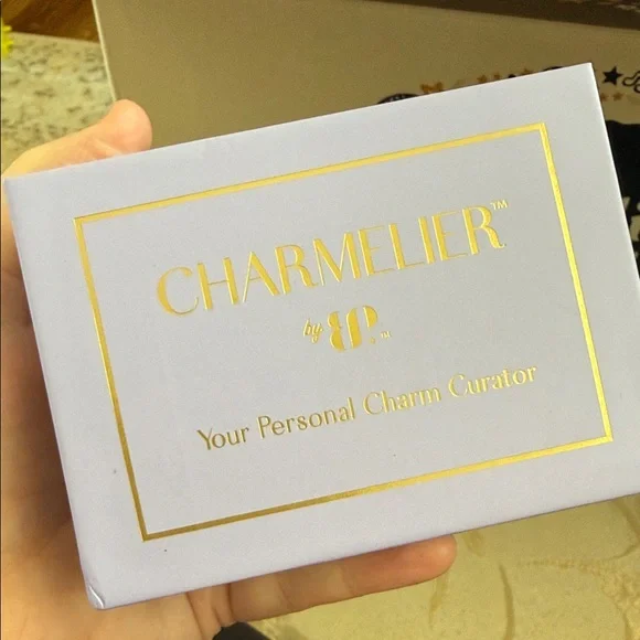 BP Chatmelier Humming with Happiness - Picture 3 of 3